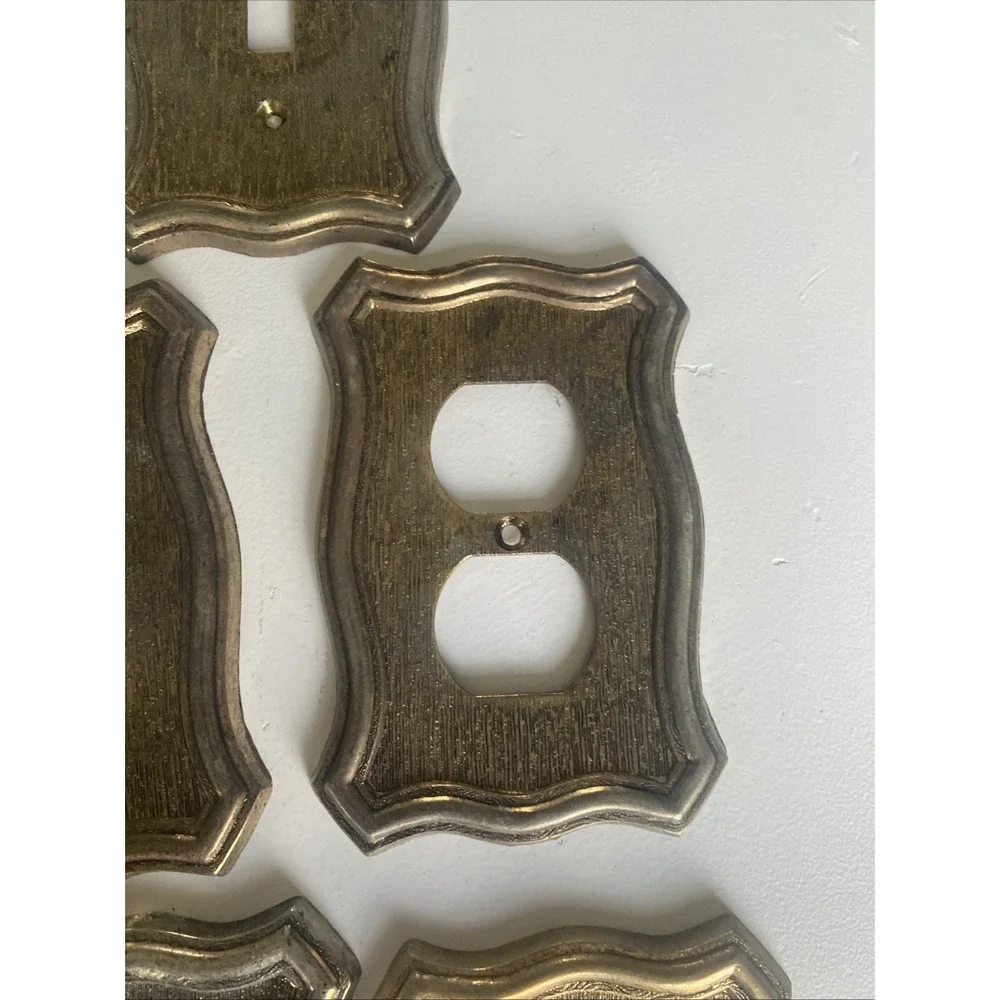 Lot of 5 Vintage 1968 American Tack & Hardware Metal Outlet Covers